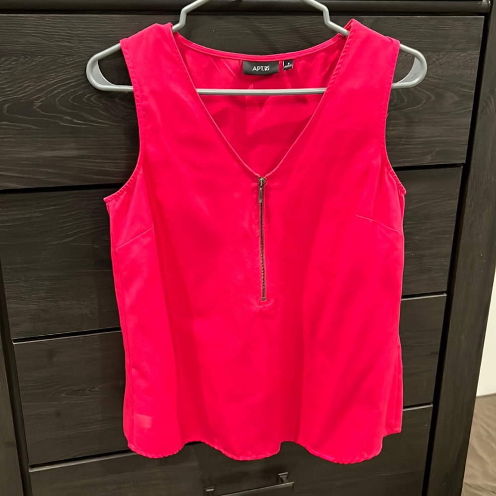 Apt 9 sleeveless blouse